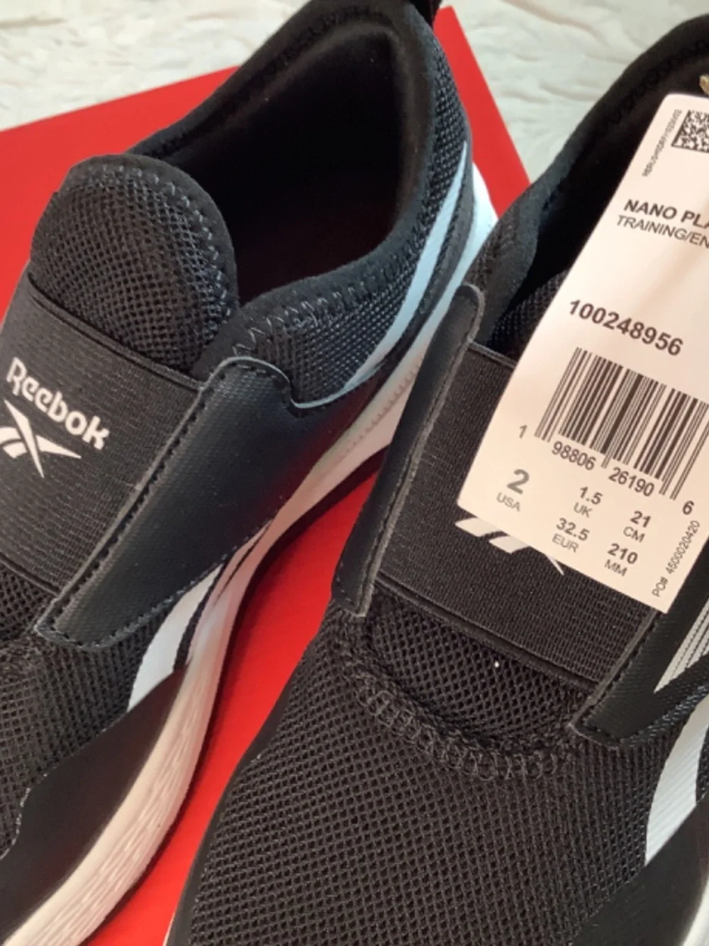 NWT Reebok Nano Play slip on training black sneakers big kids